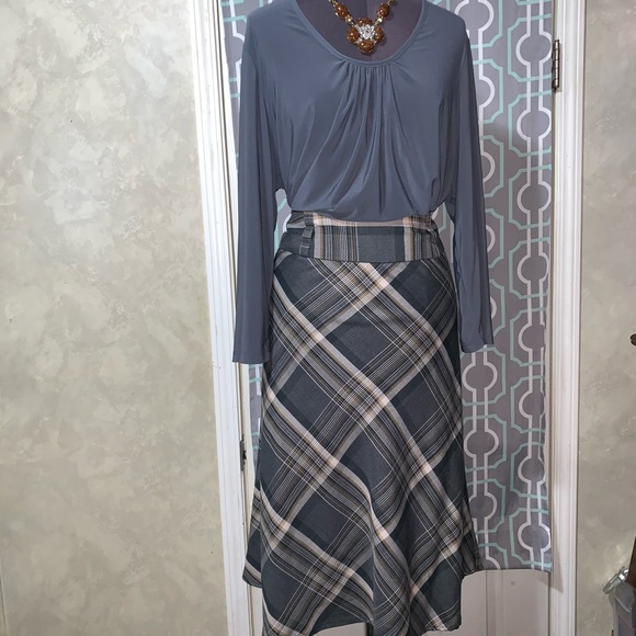 Maxie Skirt & shirt outfit - Picture 1 of 14